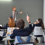 Bachillerato Internacional Dual, clase de inglés del Colegio CEU San Pablo Sevilla